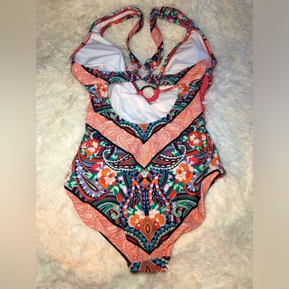 VENUS Women's One Piece Swimsuit - Multicolor Pattern - Picture 12 of 16